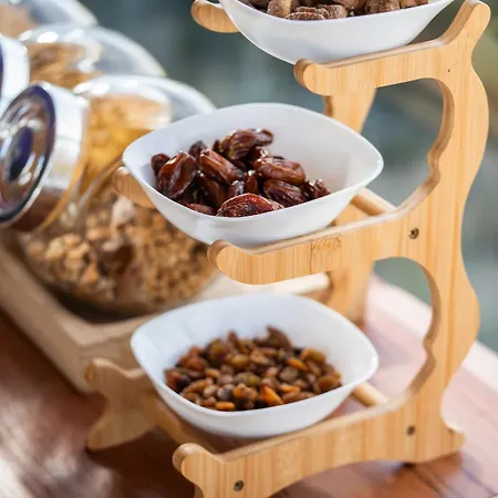 Aegean Hospitality Oda ve Kahvaltı 4*